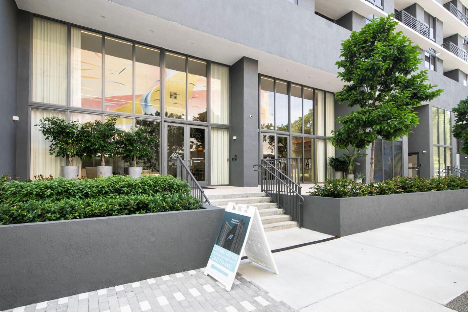 Blueground Edgewater Pool Fitness Center Ac Mia-112 Apartamento Miami